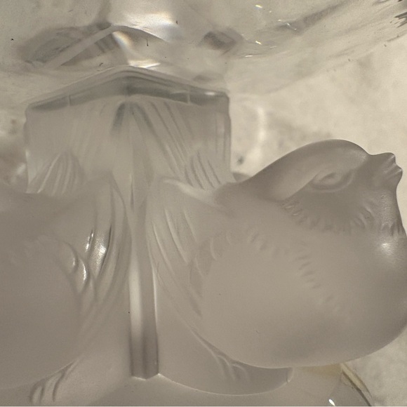 Lalique Crystal Nogent Bowl - Picture 4 of 6